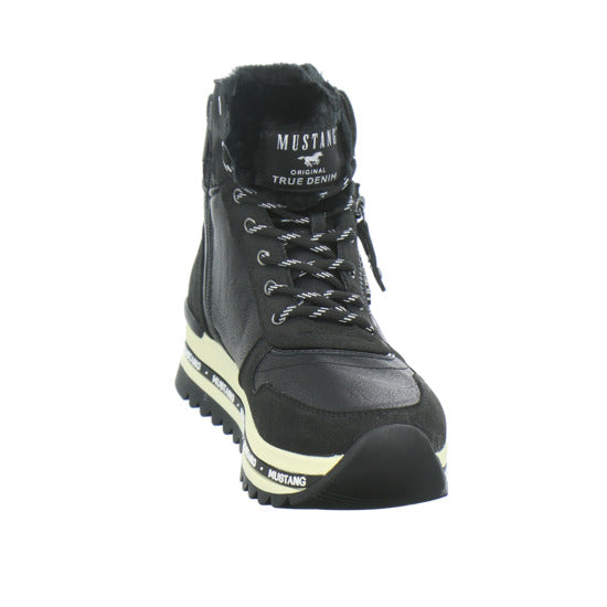 Mustang Stiefel ungefüttert Schwarz - 360° Ansicht